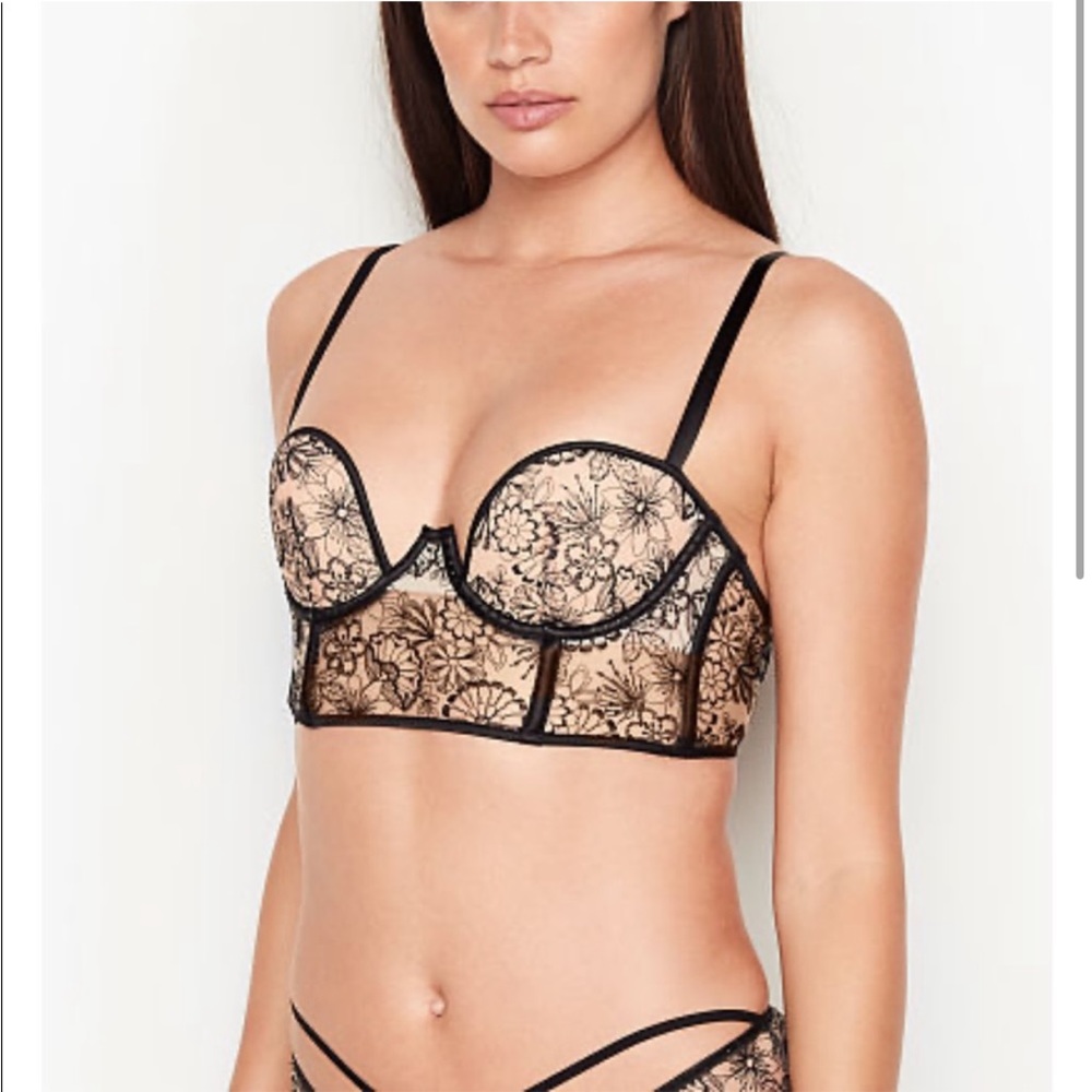 NWT Victoria’s Secret push-up bustier